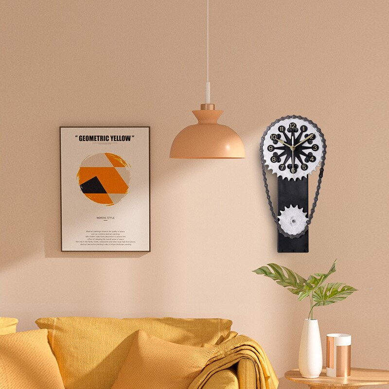 SpinGear – Roterende Tandhjulsur med Industrielt Design